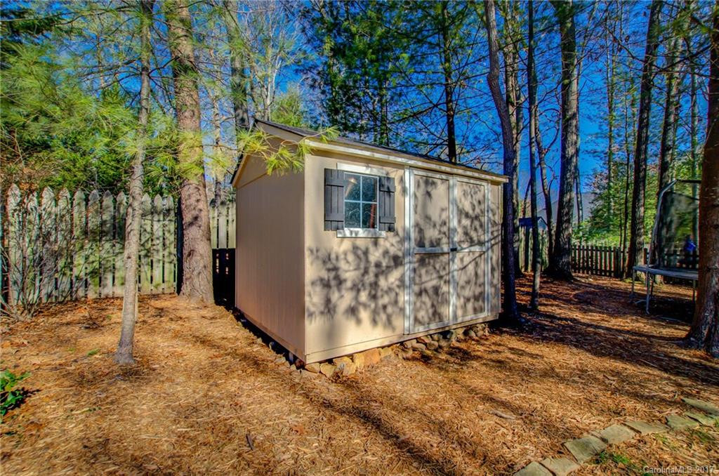 1006 Columbine Road - Photo 17