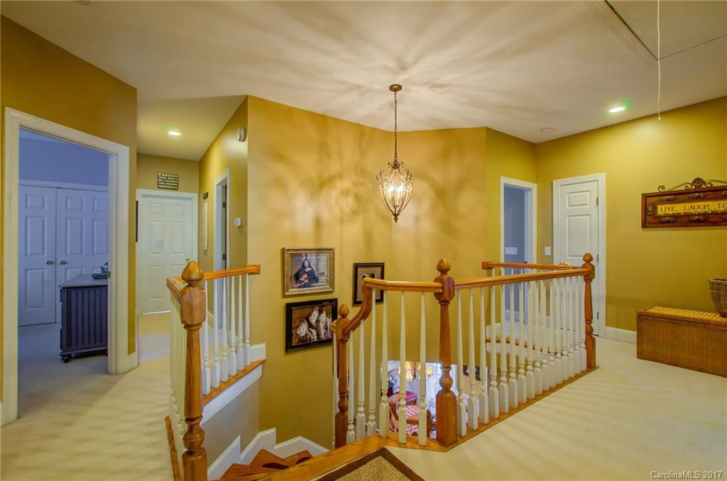 1006 Columbine Road - Photo 19