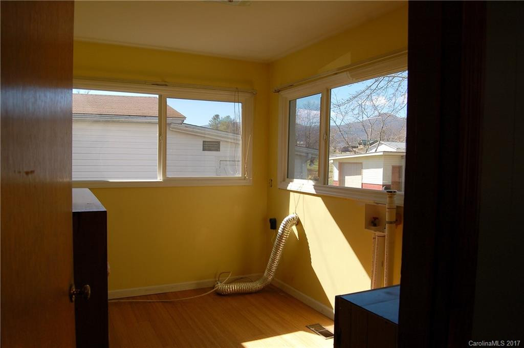 135 Bethel Drive - Photo 11