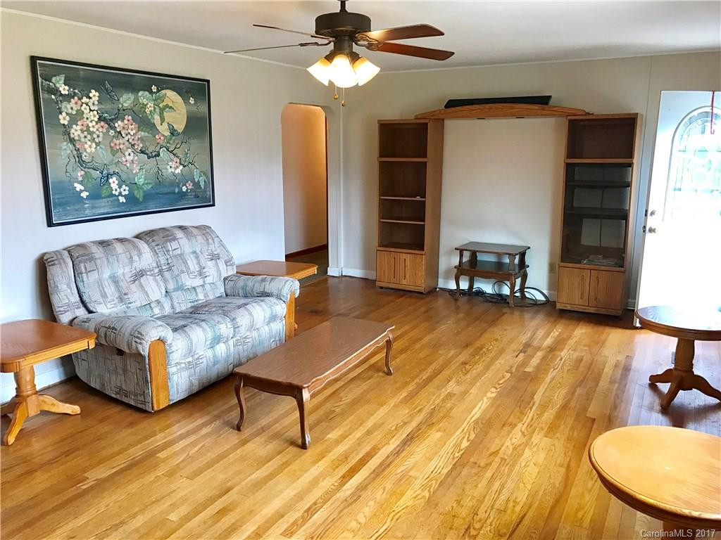 135 Bethel Drive - Photo 4