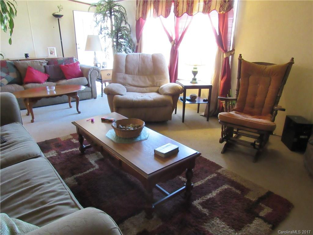 121 Maple Avenue - Photo 11