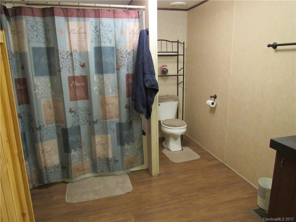 121 Maple Avenue - Photo 13