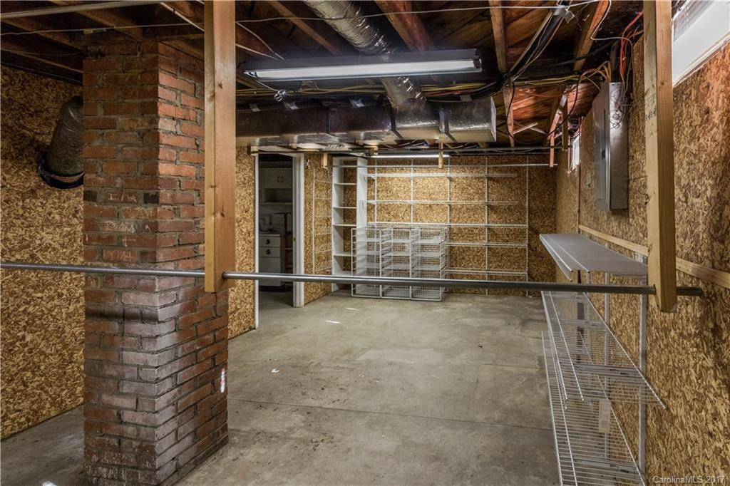 377 Riverview Drive - Photo 11