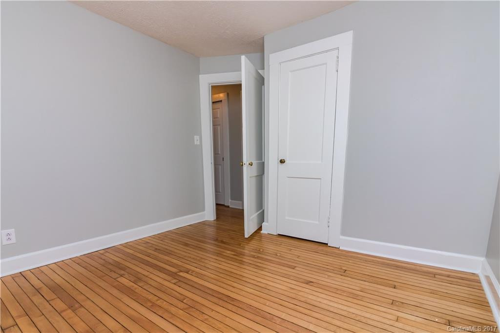 377 Riverview Drive - Photo 7