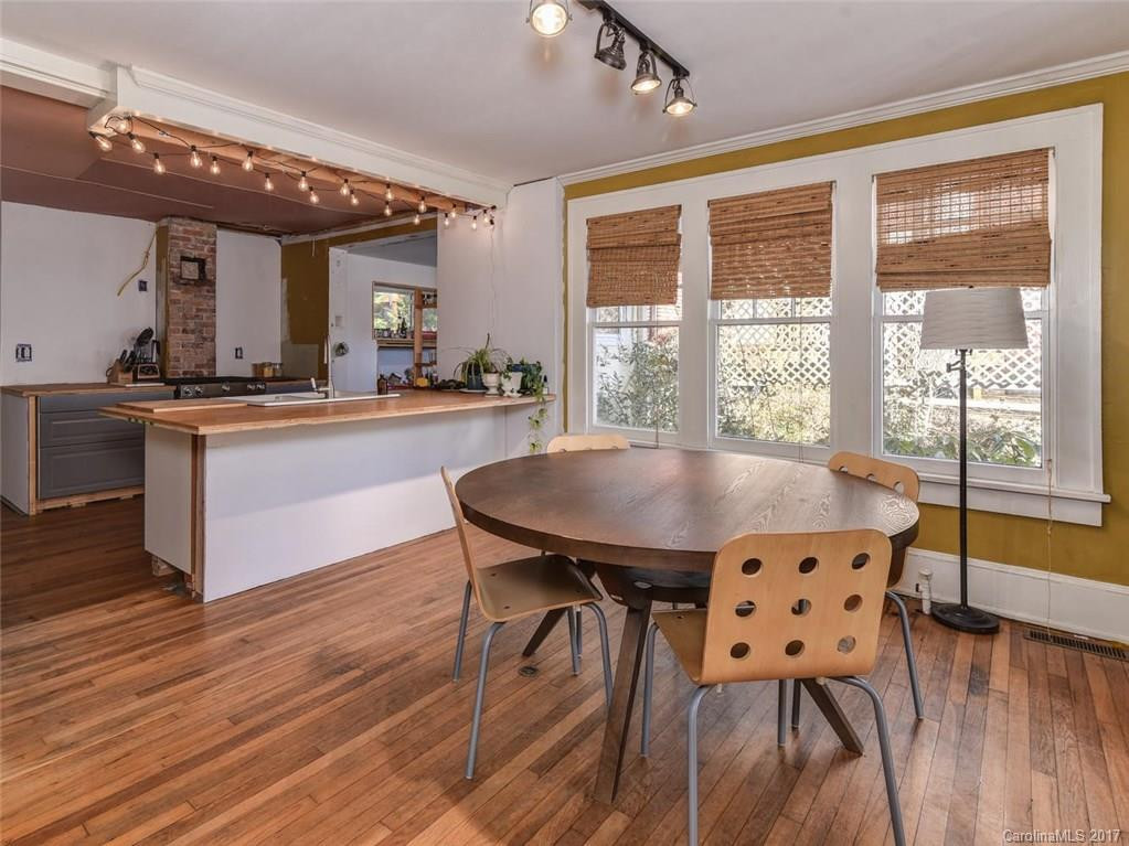 270 Forest Hill Drive - Photo 11