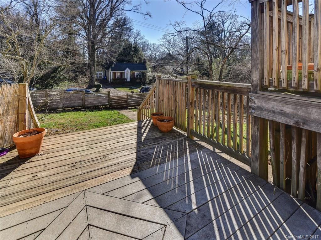 270 Forest Hill Drive - Photo 3