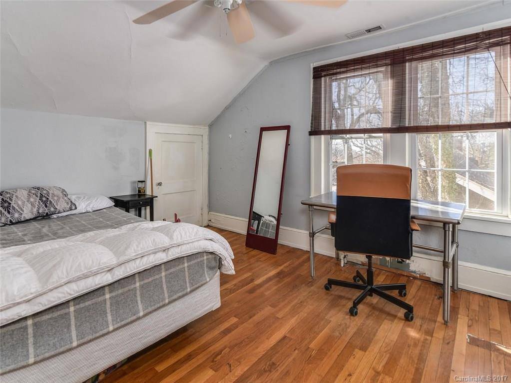 270 Forest Hill Drive - Photo 22