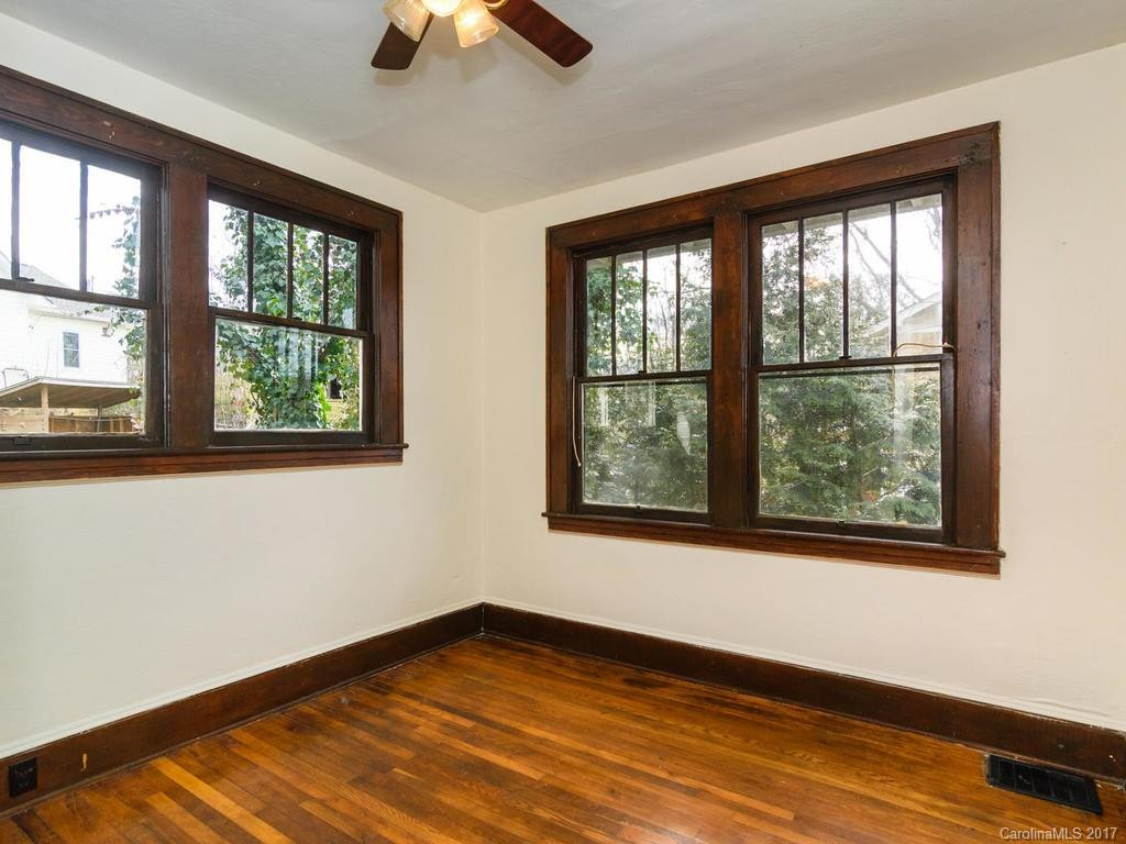 45 Hillside Street - Photo 17