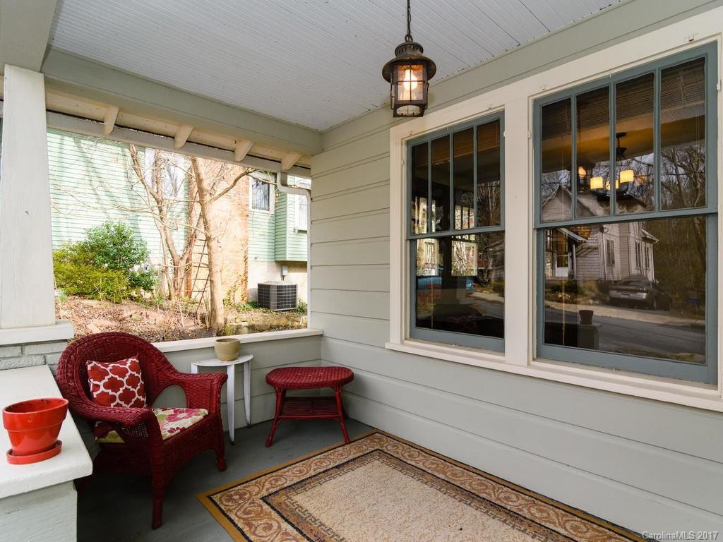 45 Hillside Street - Photo 3