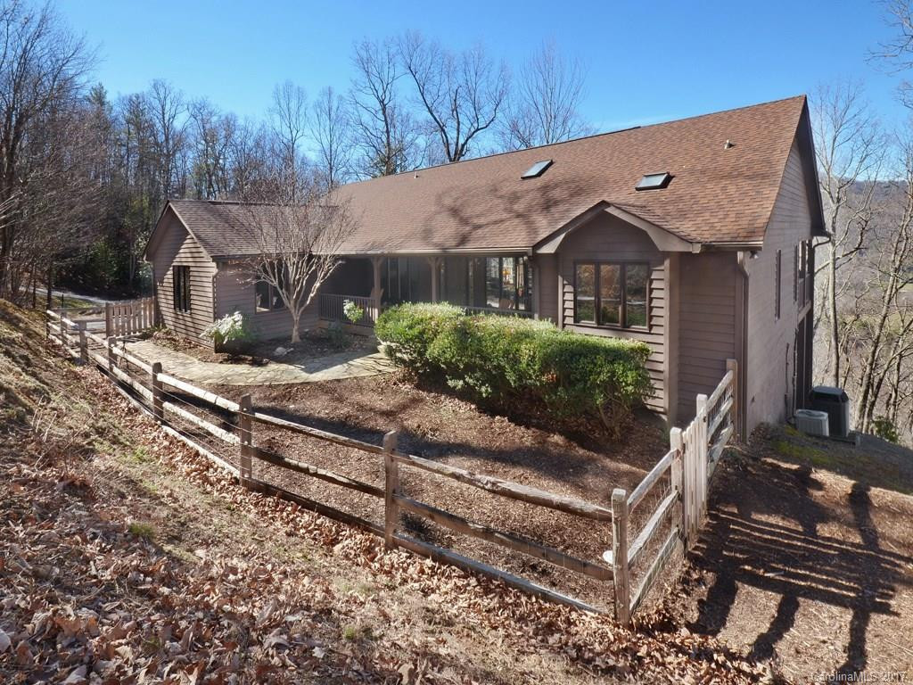 320 Mountain Laurel None