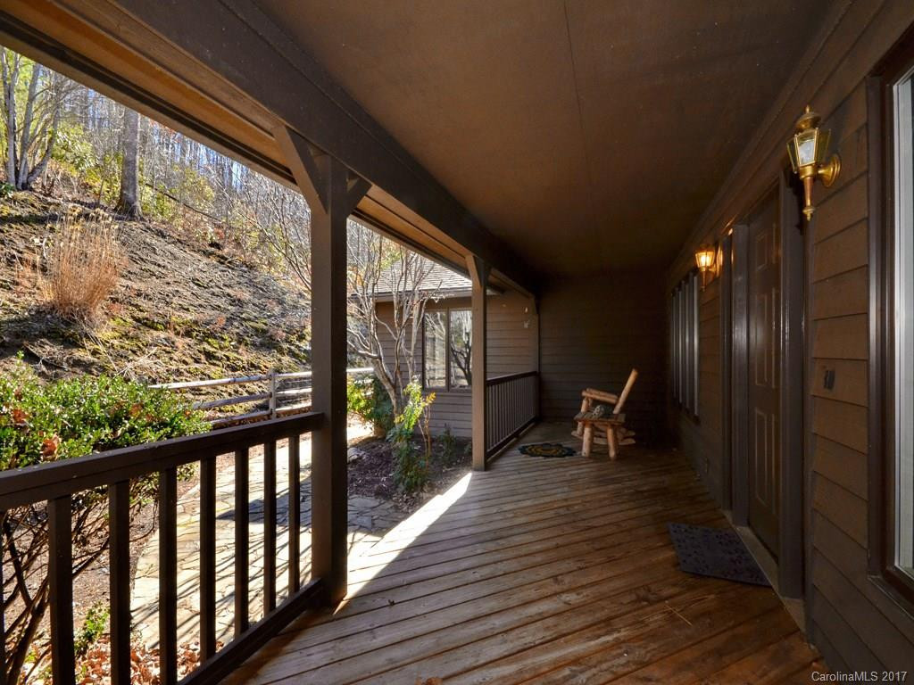 320 Mountain Laurel None - Photo 4