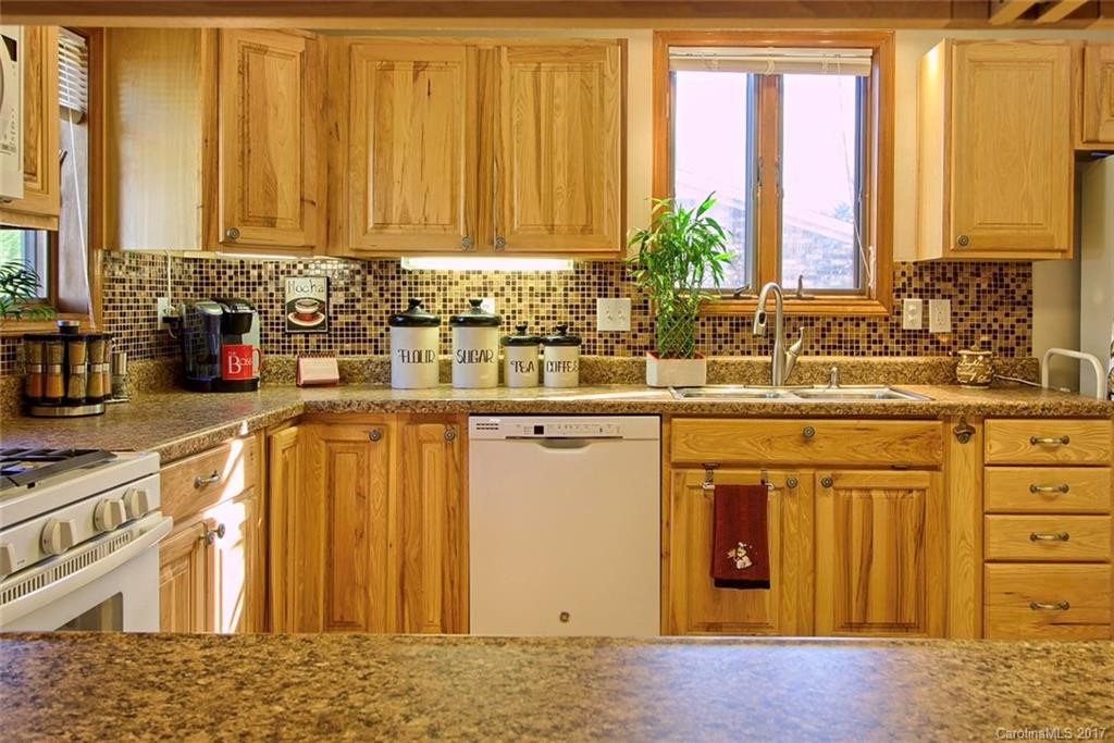 708 Shadywood Lane - Photo 8