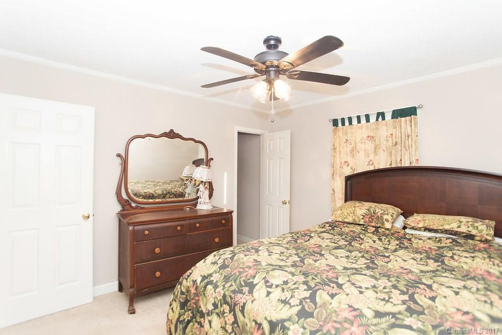 111 Euclid Avenue - Photo 9
