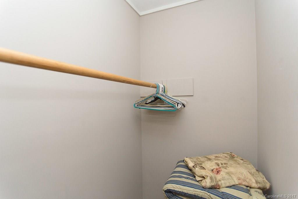 111 Euclid Avenue - Photo 10