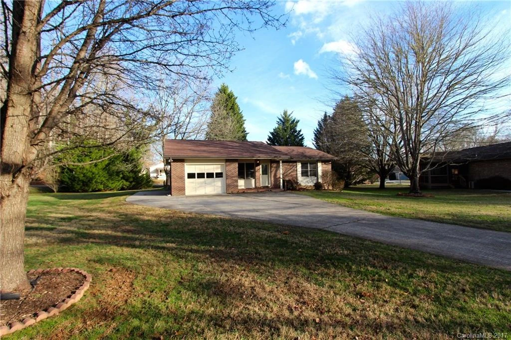 62 Resada Drive
