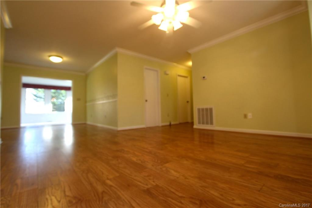 62 Resada Drive - Photo 3