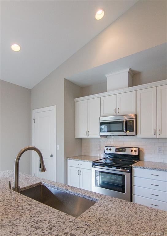 4 Farthings Drive - Photo 3