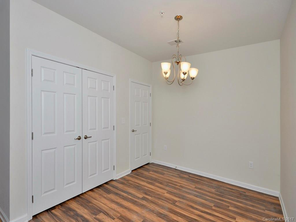 142 Brickton Village Circle #206 - Photo 4