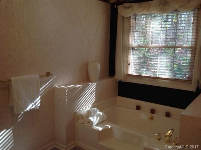 182 Usgewi Court - Photo 14