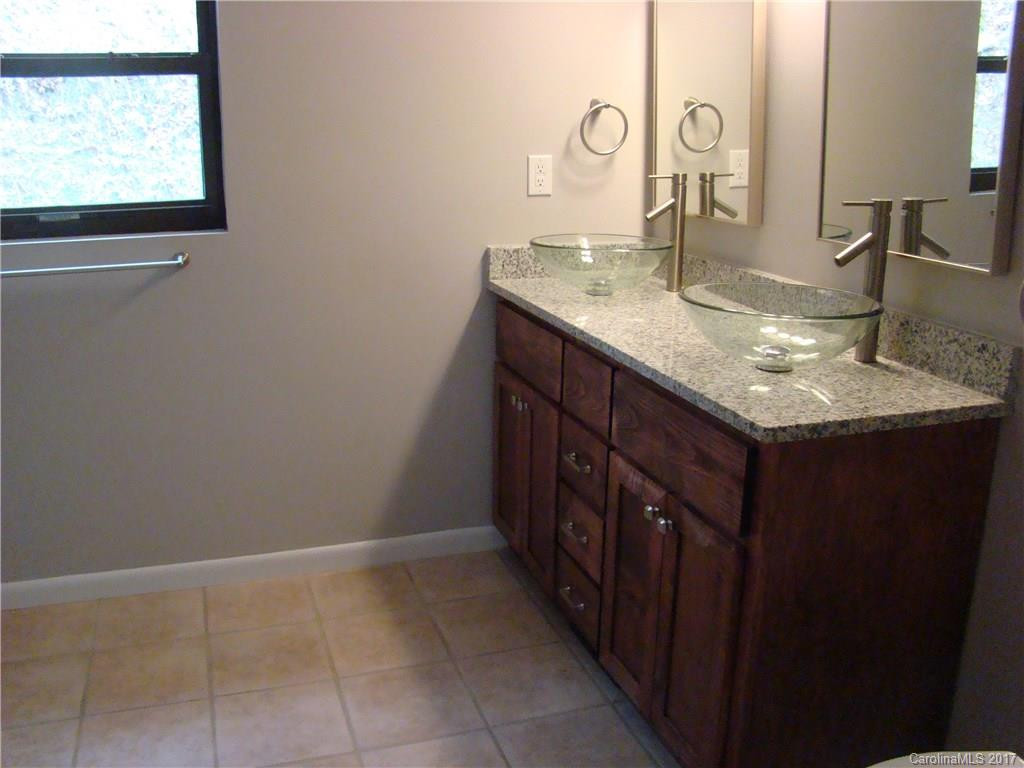 108 Timberhill Drive #15 & PT 16 - Photo 8