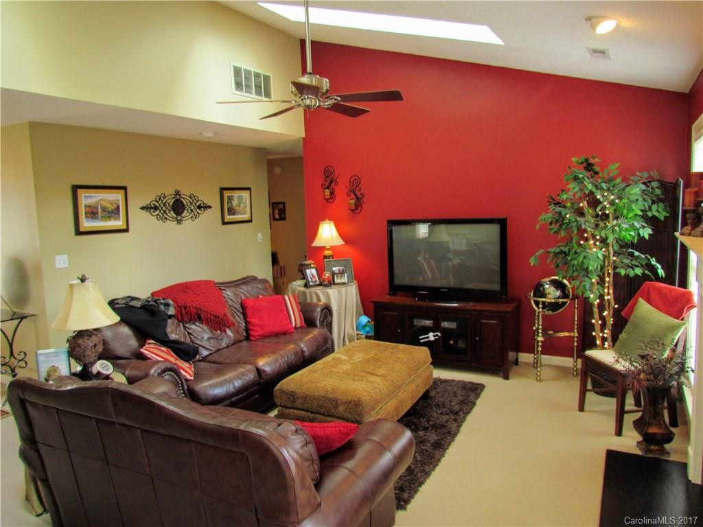 216 Planters Creek Road - Photo 3