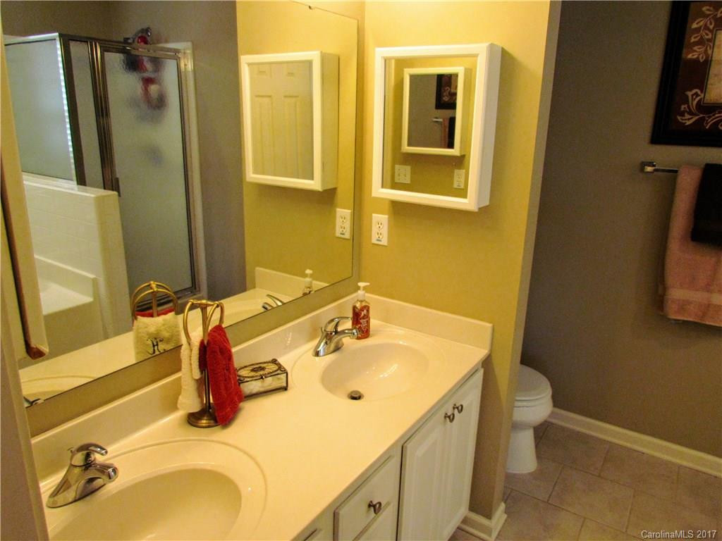 216 Planters Creek Road - Photo 9