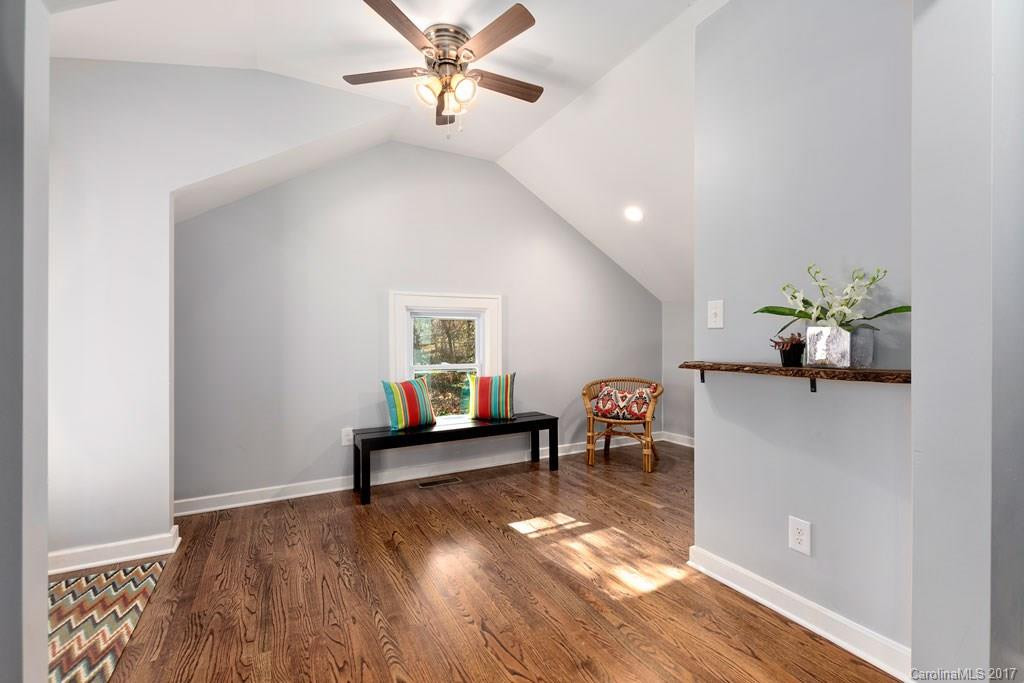 20 Bell Road - Photo 4