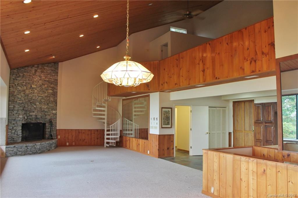 1621 Pinnacle Parkway - Photo 8