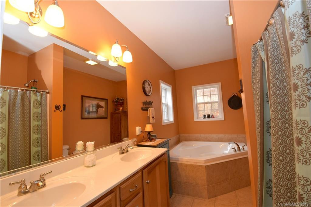 1776 Bad Creek Road - Photo 11