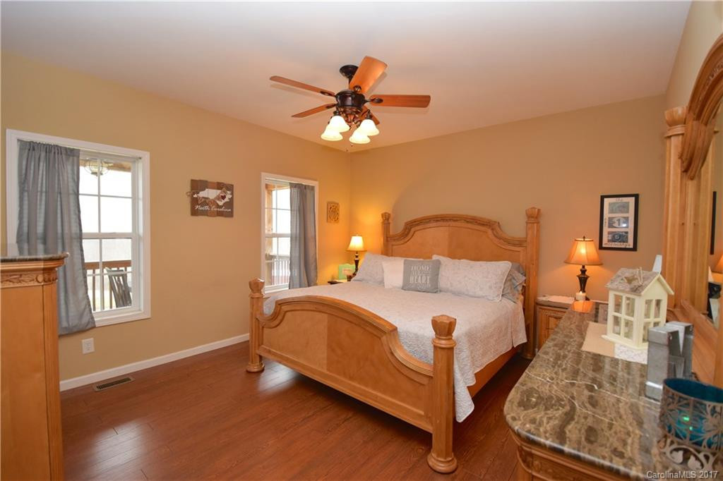 1776 Bad Creek Road - Photo 3