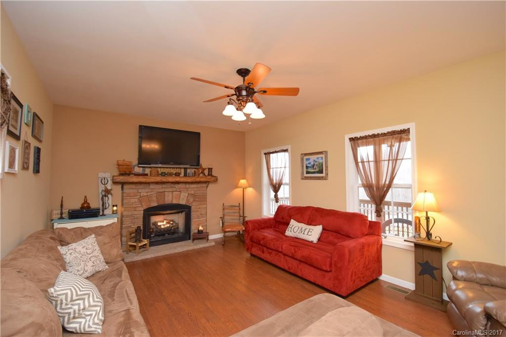 1776 Bad Creek Road - Photo 8