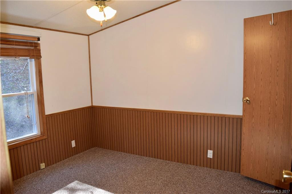 88 Crocus Drive - Photo 8