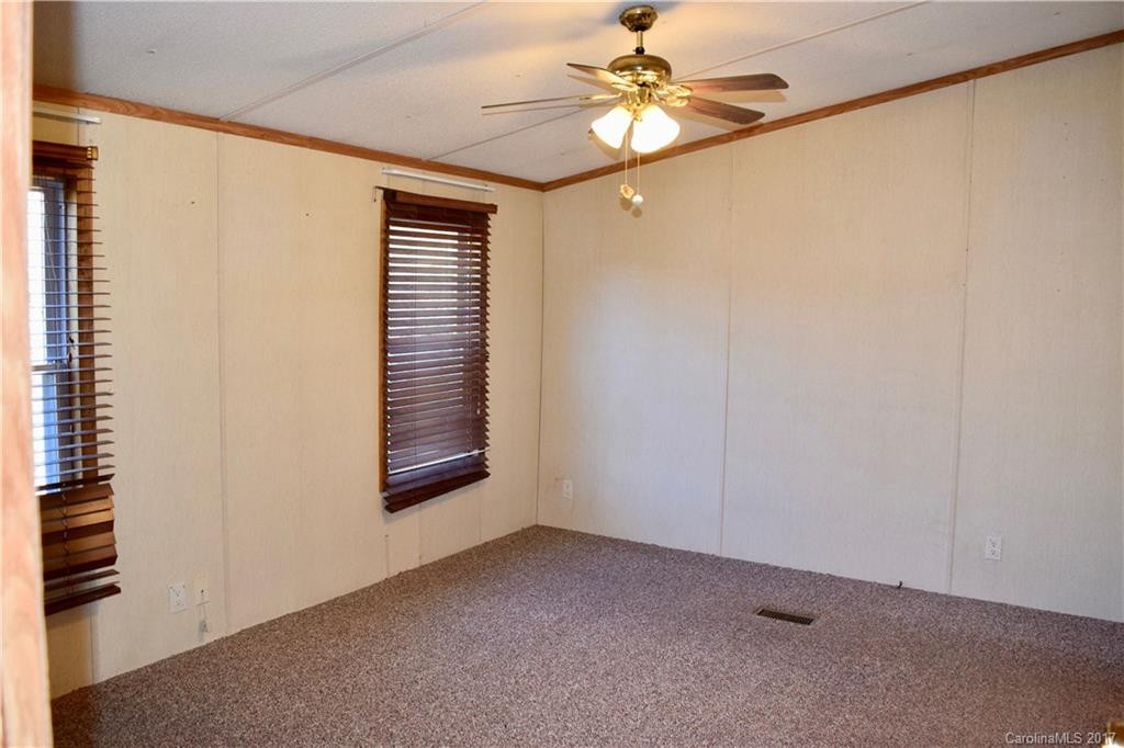 88 Crocus Drive - Photo 9
