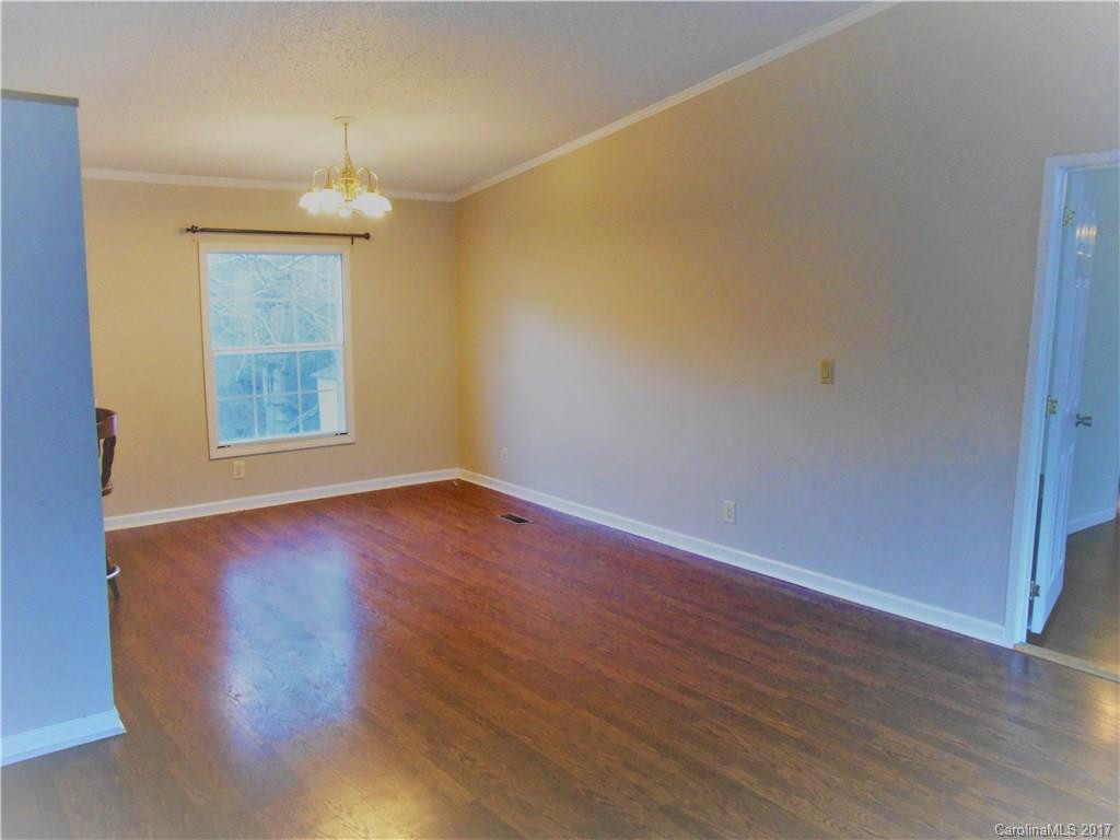 221 Rolling Oaks Drive - Photo 8
