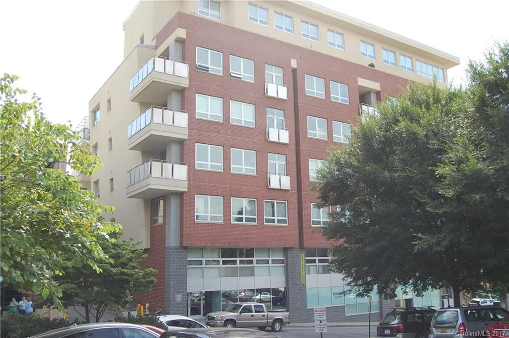 12 Lexington Avenue #405