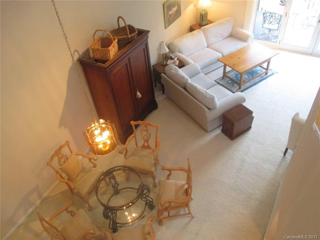 18 La Vista Drive #18 - Photo 2