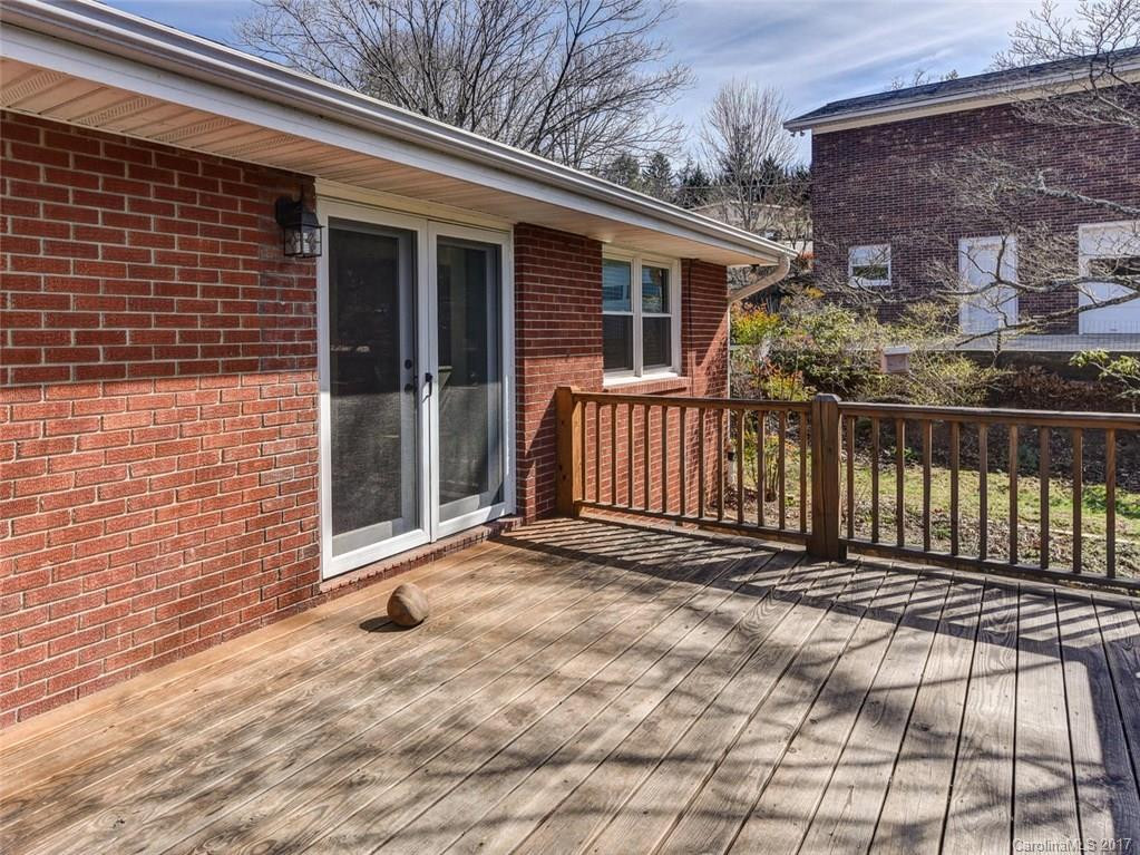 9 Reynolds Place - Photo 17