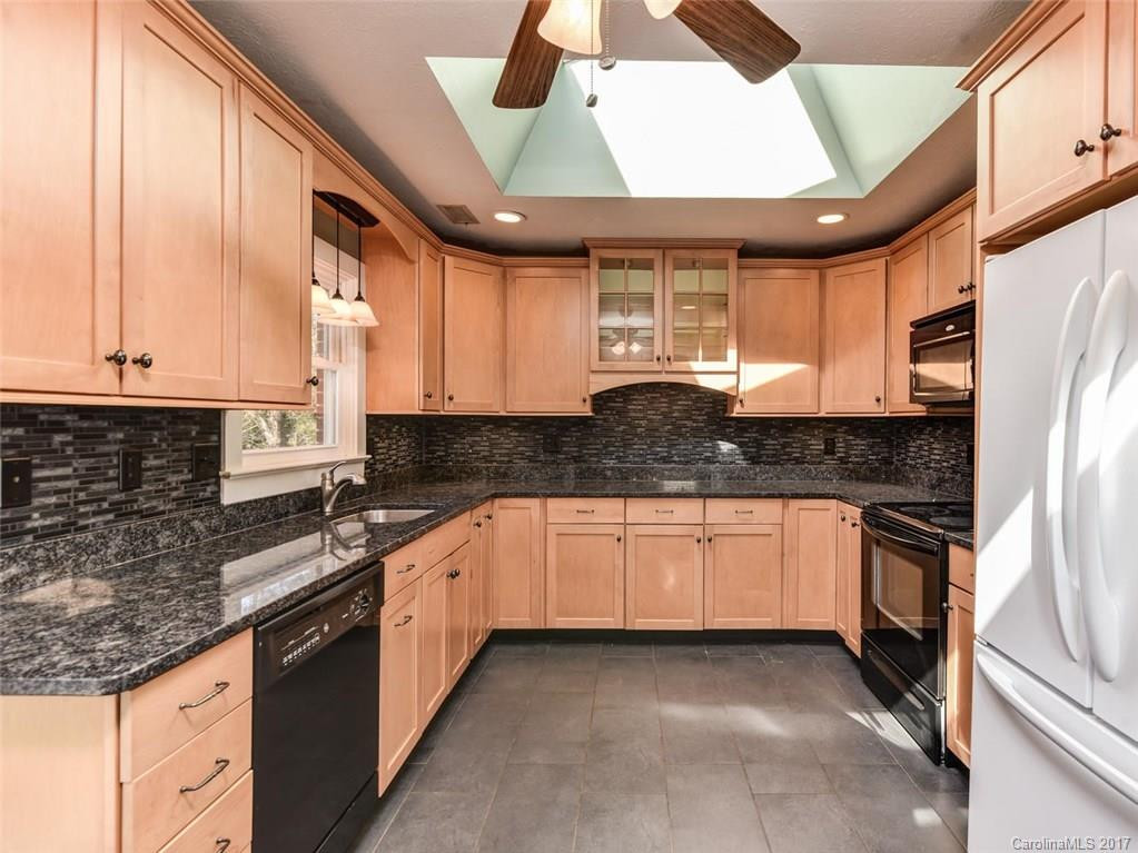 9 Reynolds Place - Photo 8