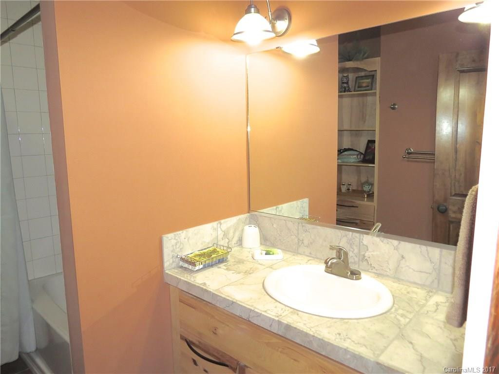 51 South Hill Drive - Photo 18