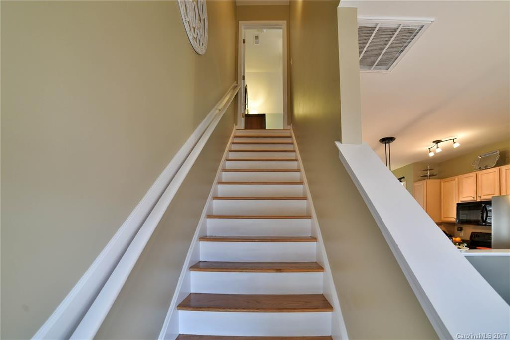 33 Manderley Way - Photo 16
