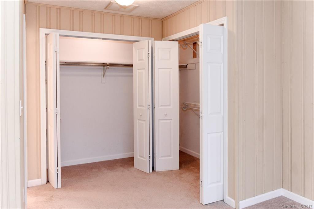 180 Ravenwood Lane - Photo 20