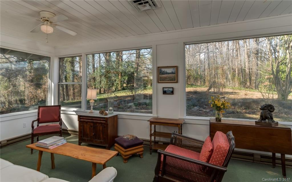 686 Wilderness Drive - Photo 4