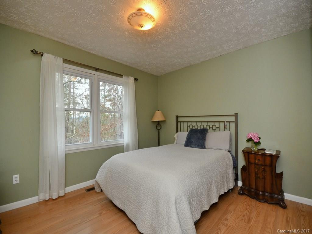 108 Pinecrest Drive - Photo 9