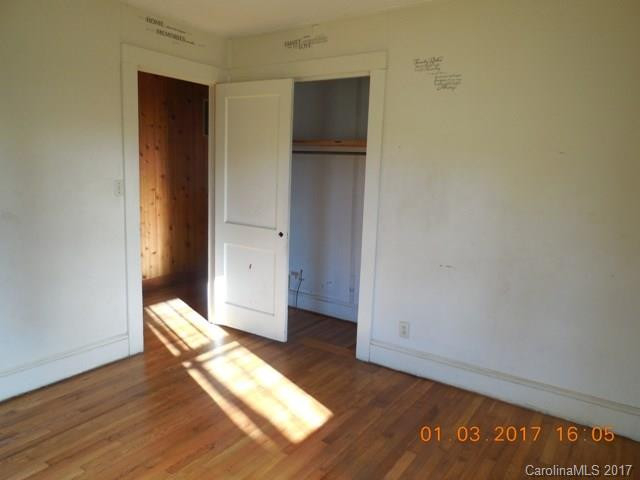 243 Hillside Heights - Photo 8