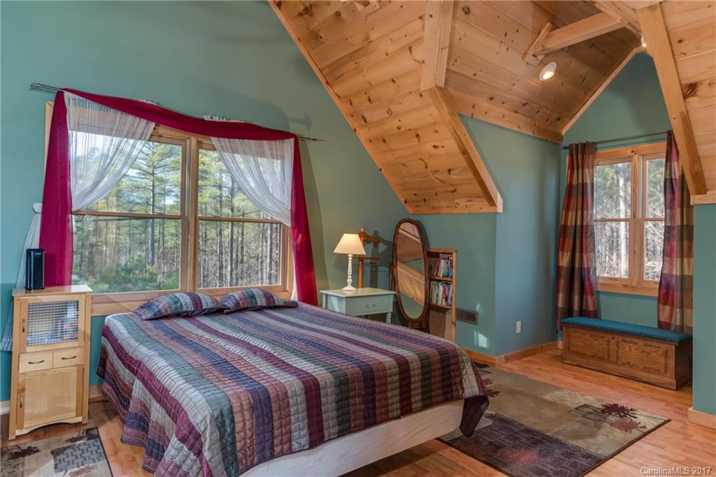 399 Hidden Lake Parkway - Photo 10