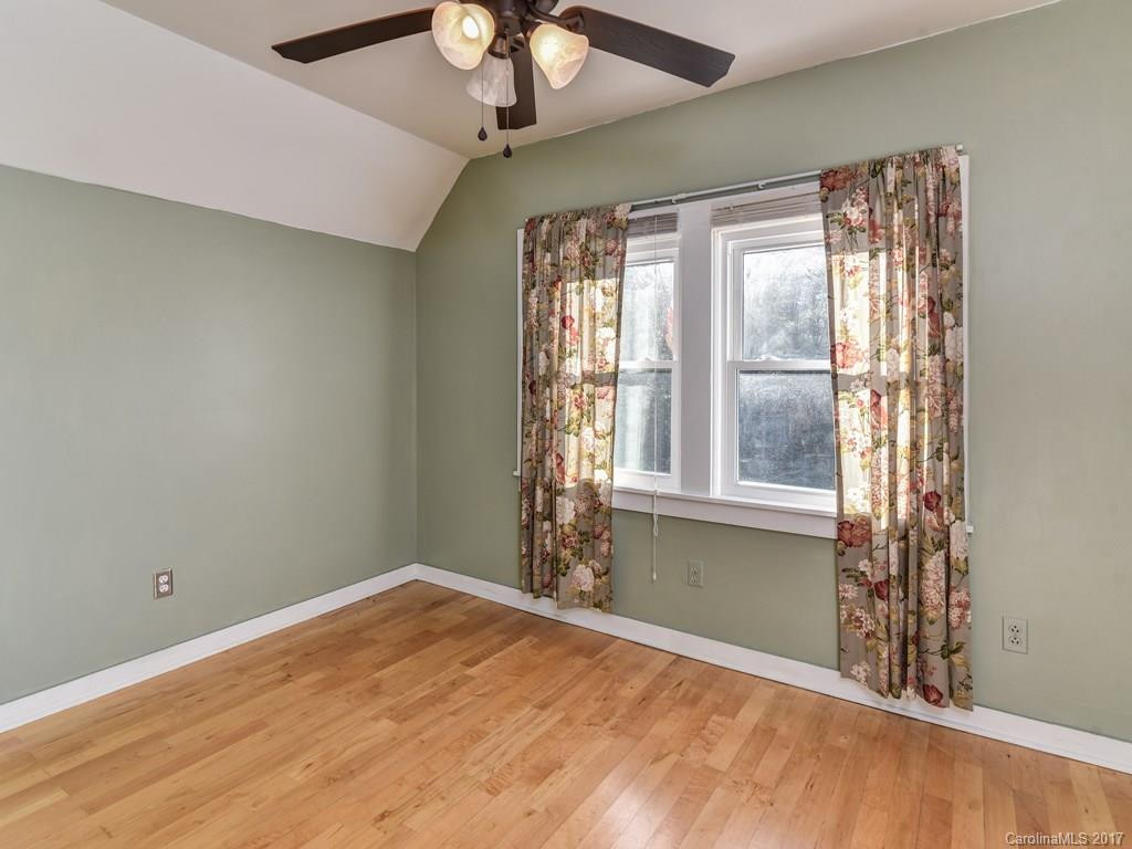 34 Old White Street - Photo 11