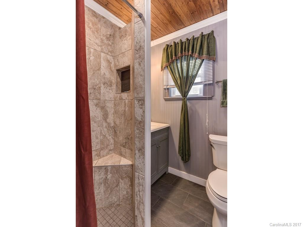 34 Old White Street - Photo 10