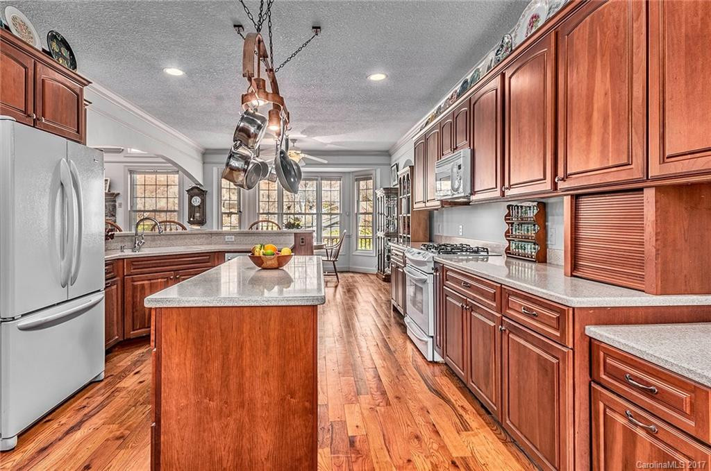 2 Hickory Ridge - Photo 10
