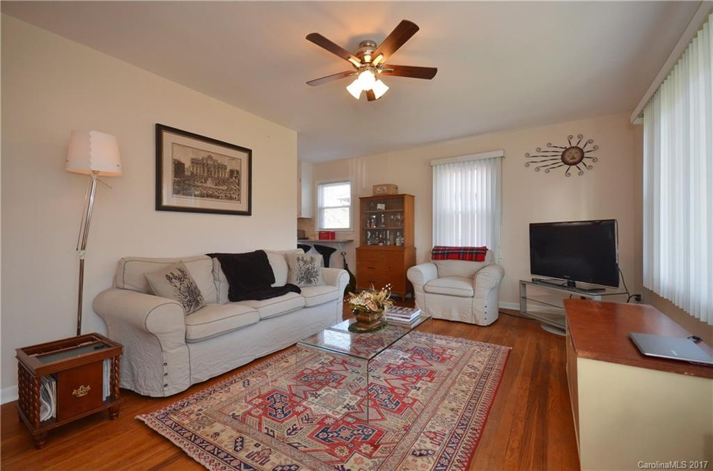 32 Marlowe Drive #18 - Photo 3