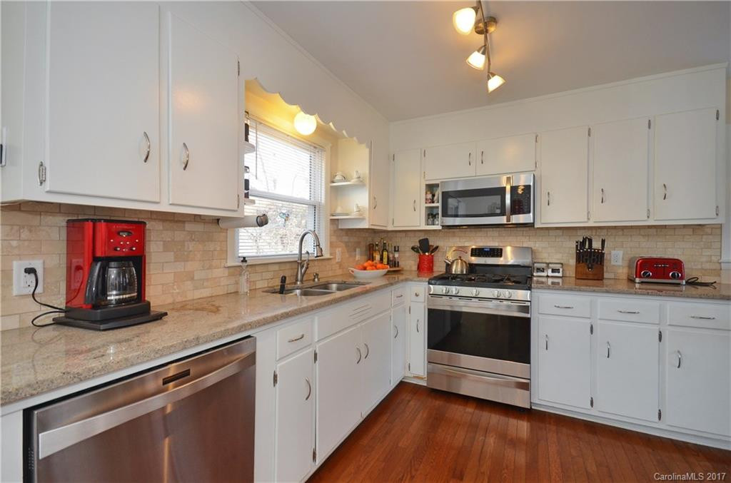 32 Marlowe Drive #18 - Photo 4